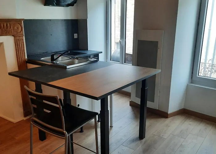 Langogne, Centre Apartament *